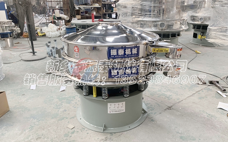 突破性篩分技術(shù)：電池黑粉三次元振動(dòng)篩的應(yīng)用革新